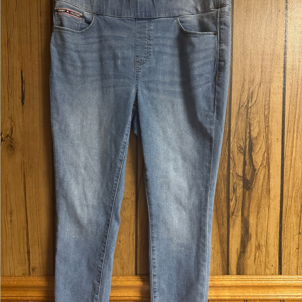 Tommy Hilfiger Women's Light Blue Jeggings